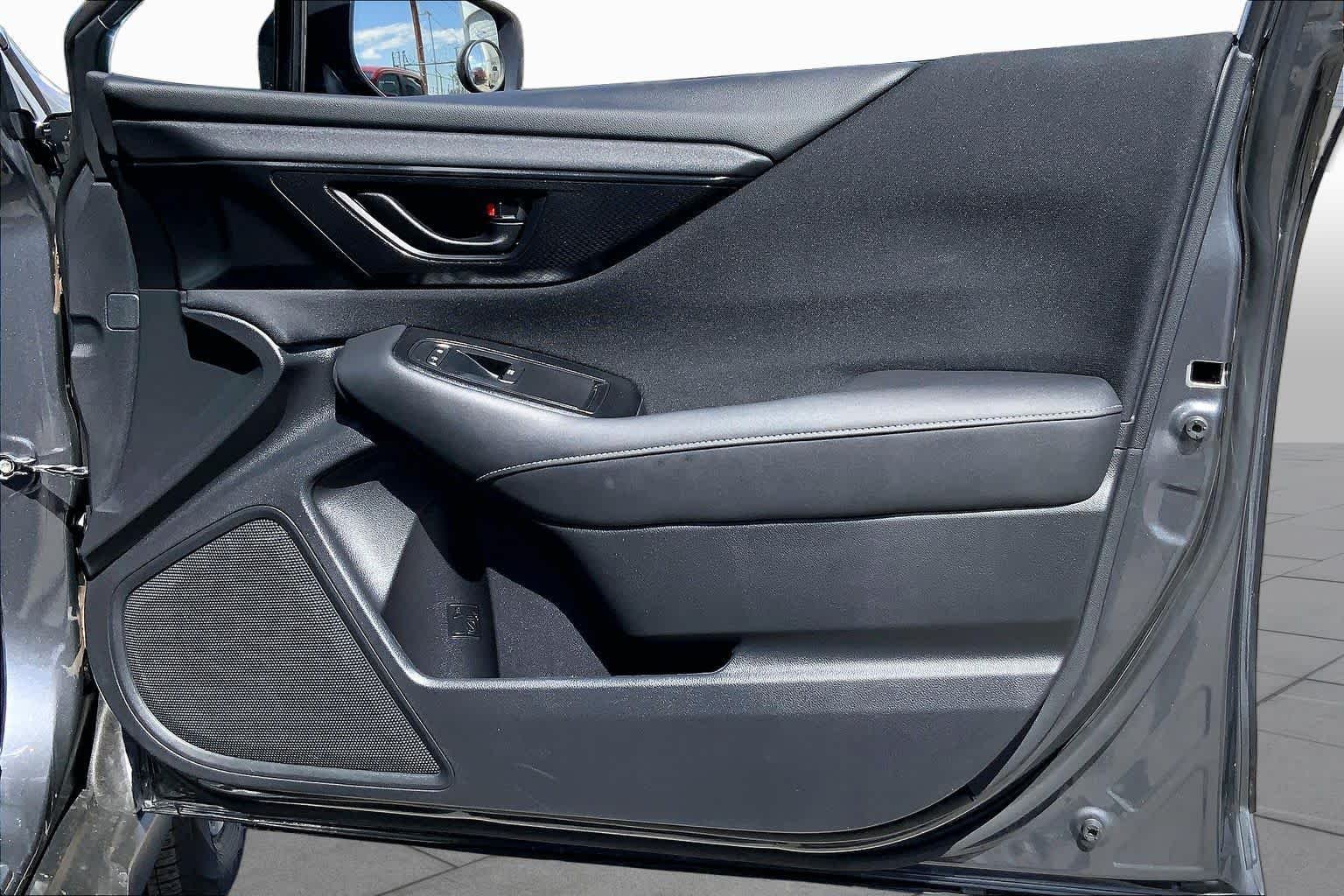 Used 2025 Magnetite Gray Metallic Subaru  image 20