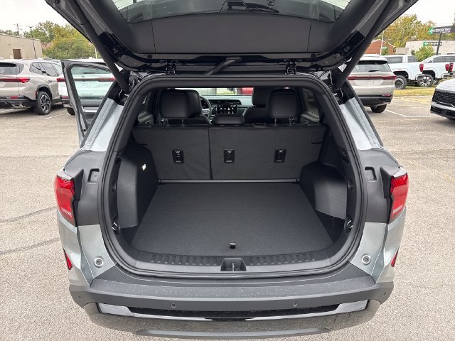 New 2027 Sterling Metallic GMC Elevation image 9