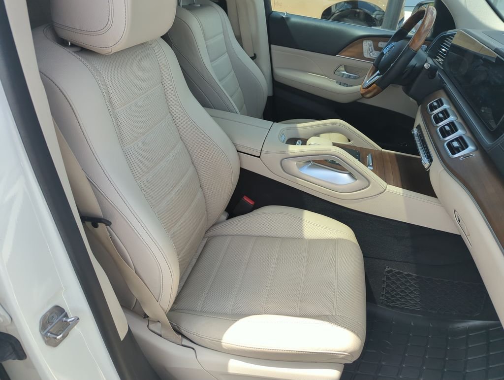 Used 2021 White Mercedes-Benz GLS 450 image 40