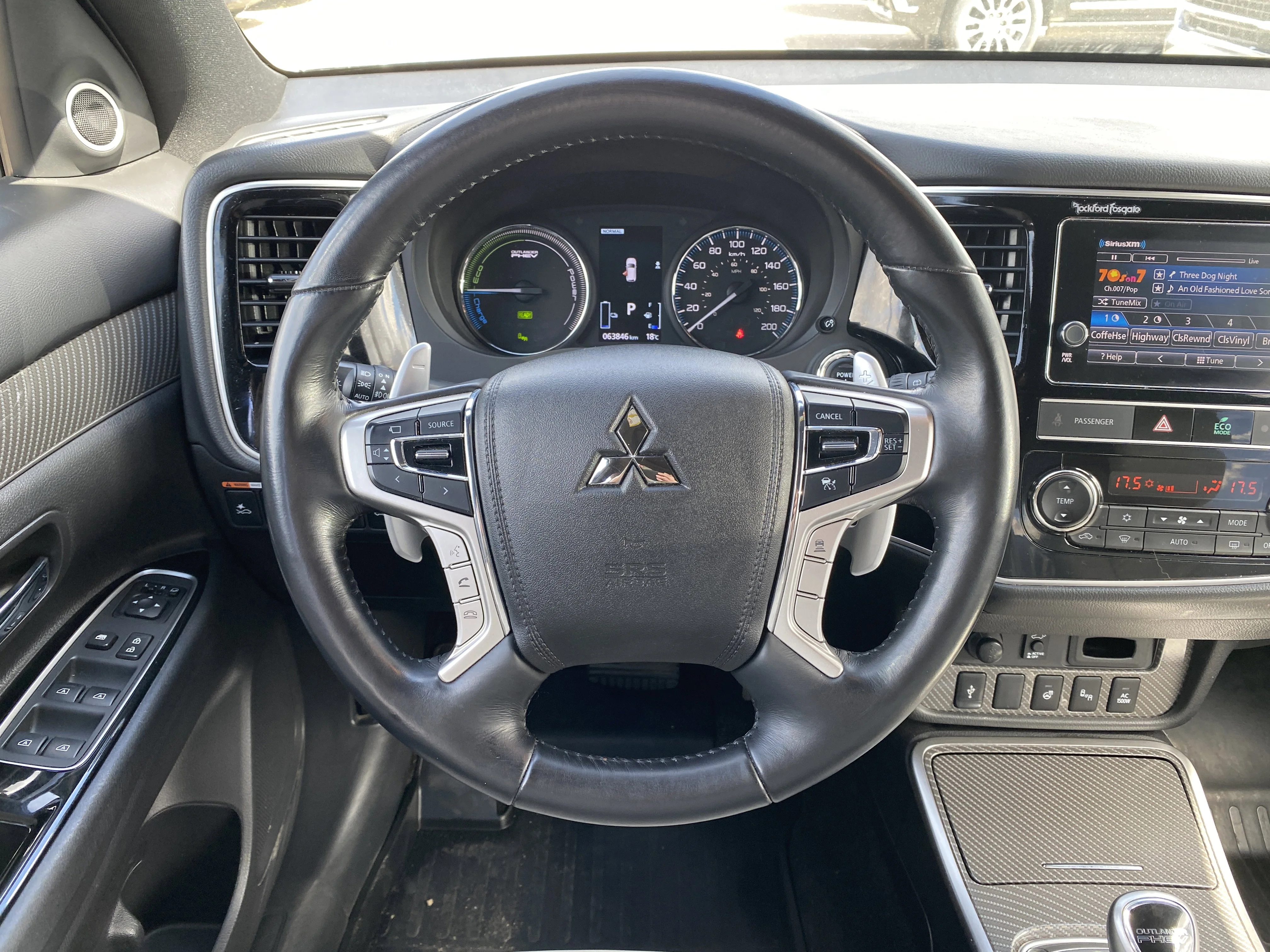 Certified Used 2019 Silver Mitsubishi SE S-AWC * LOW KM