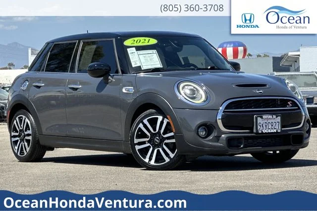 Used 2021 Thunder Gray Metallic MINI Signature image 1