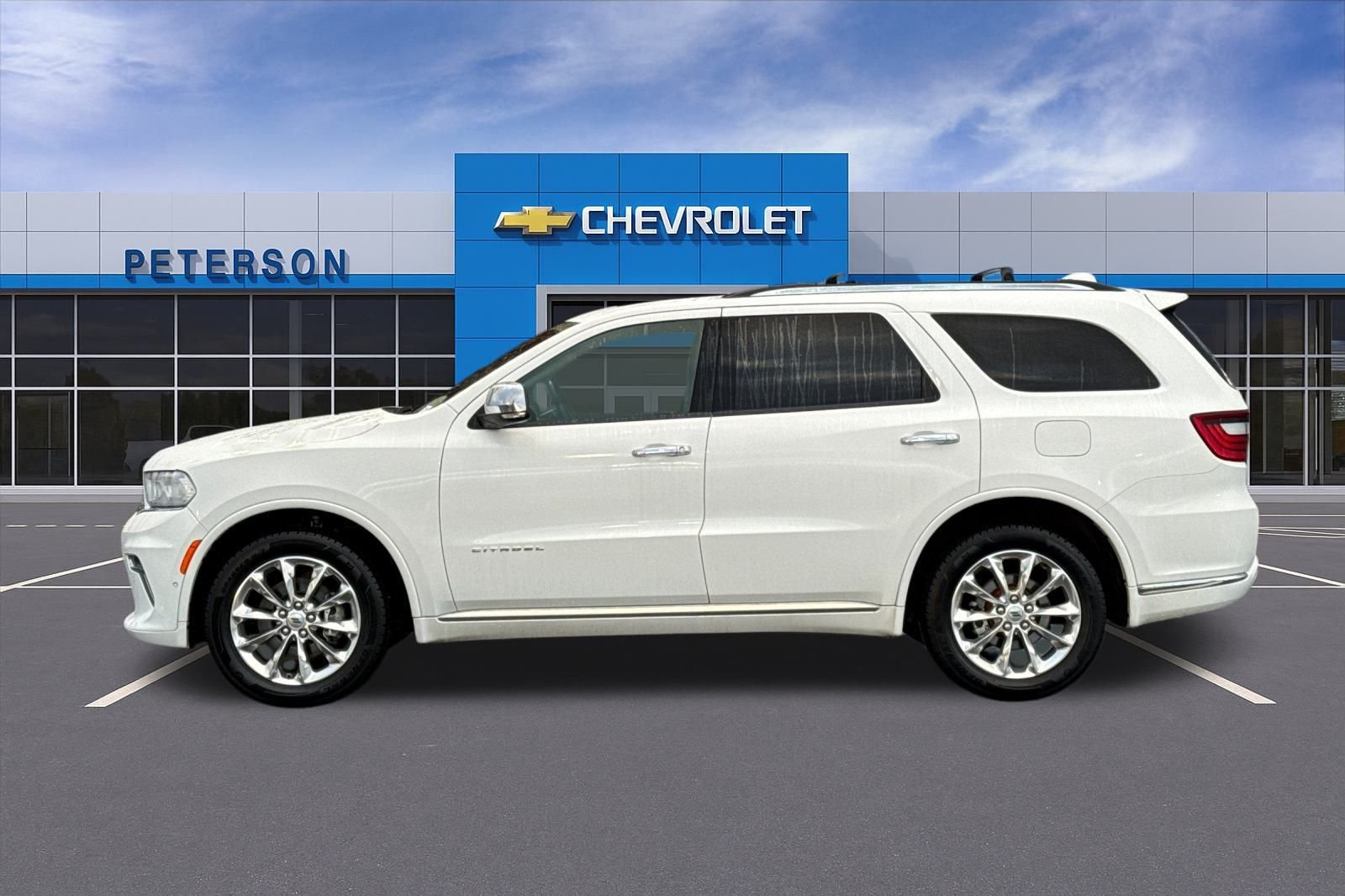 Used 2021 White/off-white Dodge Citadel image 7