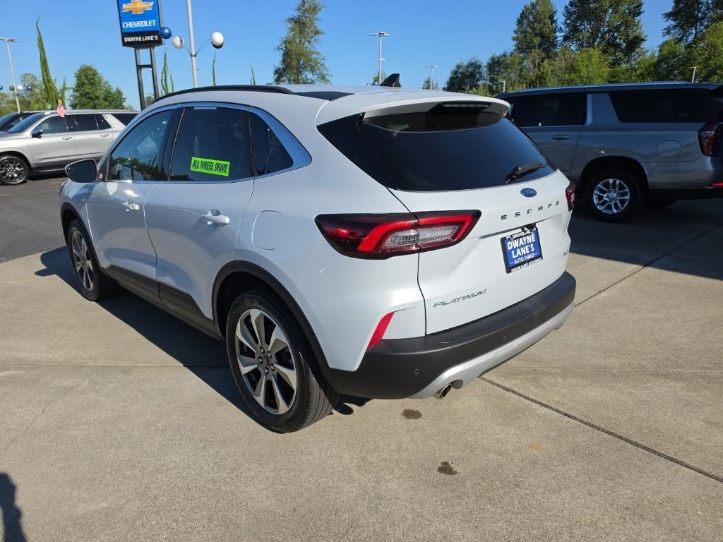 Used 2025 Silver Ford Platinum image 3