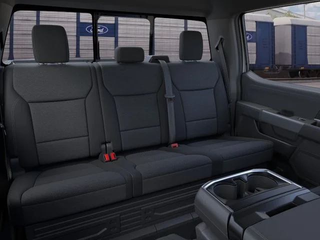 New 2026 Silver Metallic Ford XLT image 11