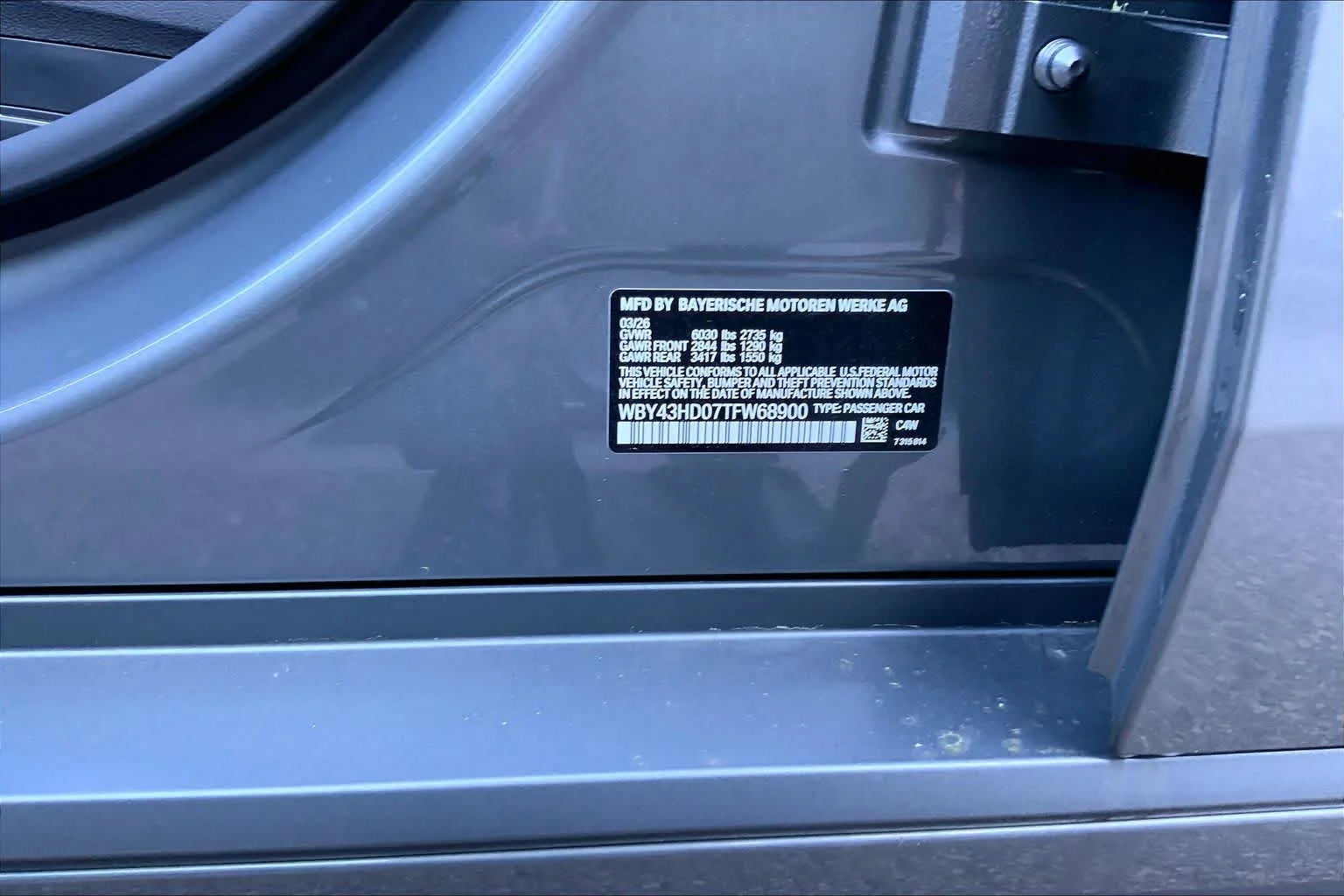 New 2026 Skyscraper Grey Metallic BMW xDrive40 image 18