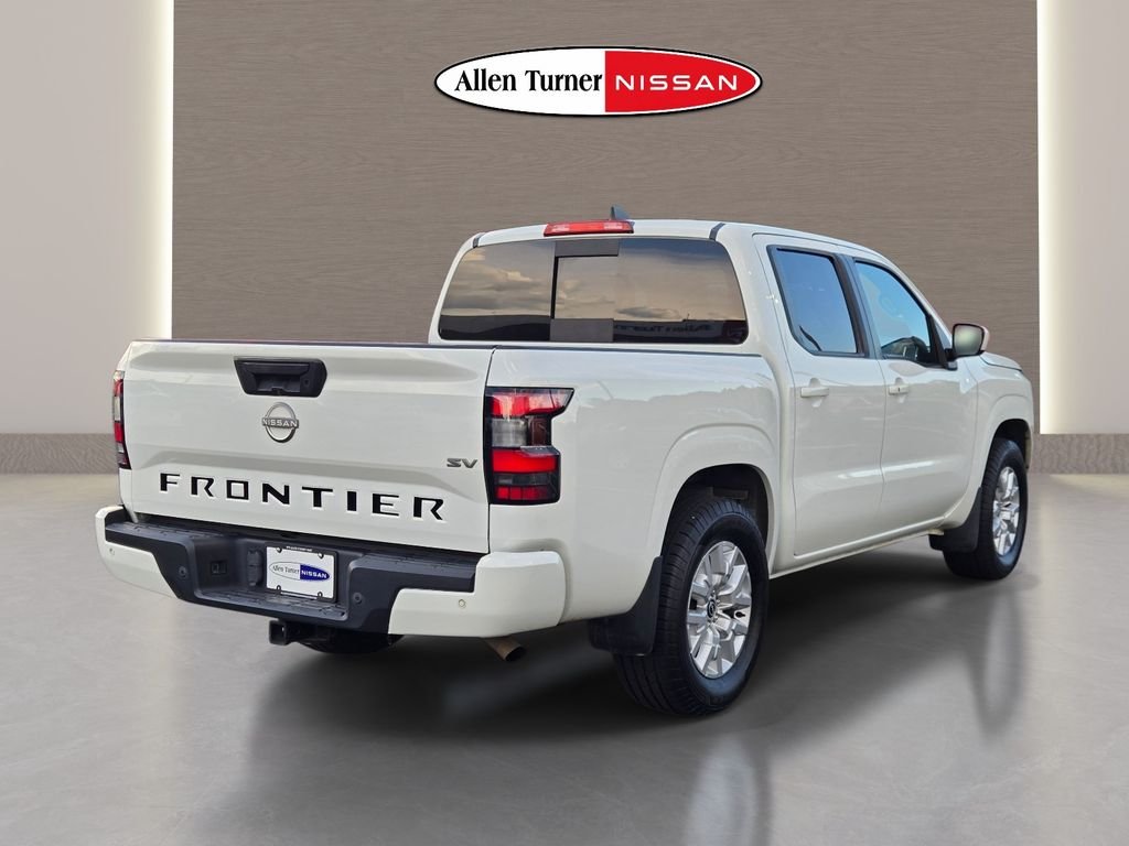 Used 2023 White Nissan SV image 6