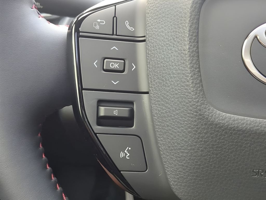 2025 Toyota Prius XSE - Photo 25