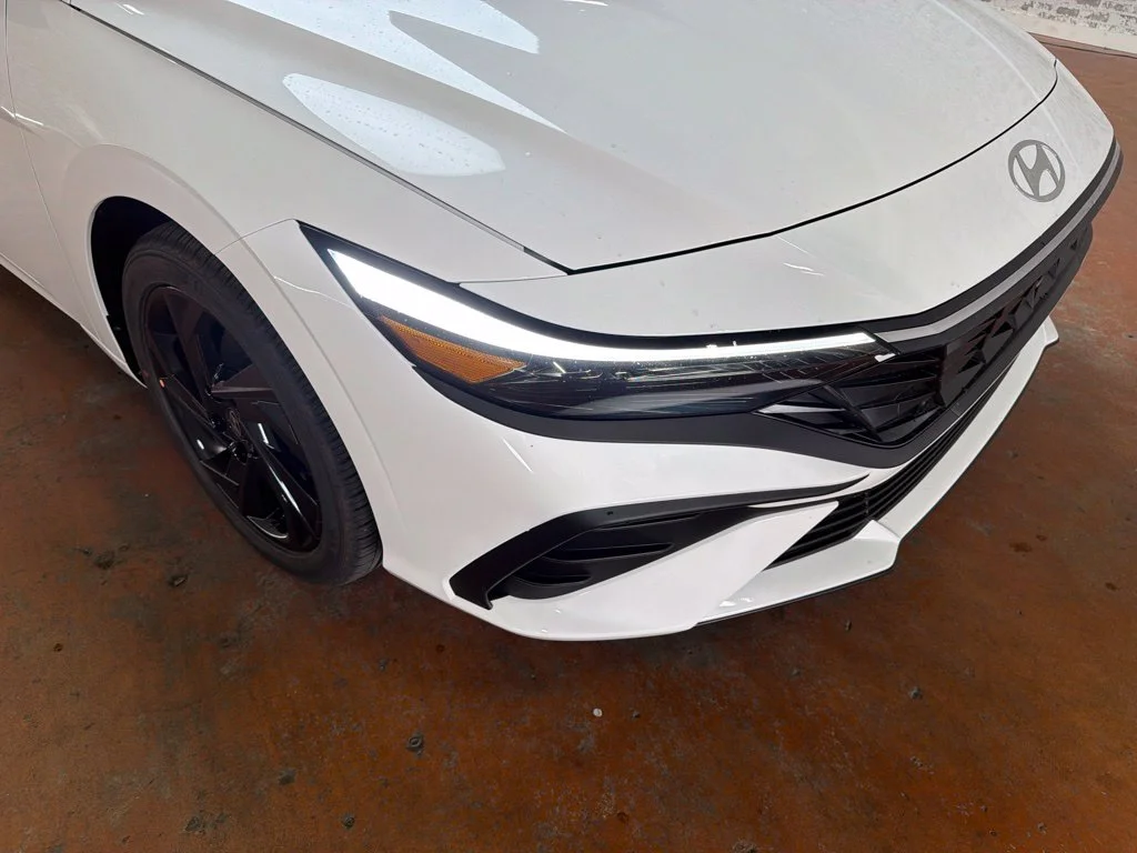 New 2026 Serenity White Hyundai SEL Sport Plus image 9