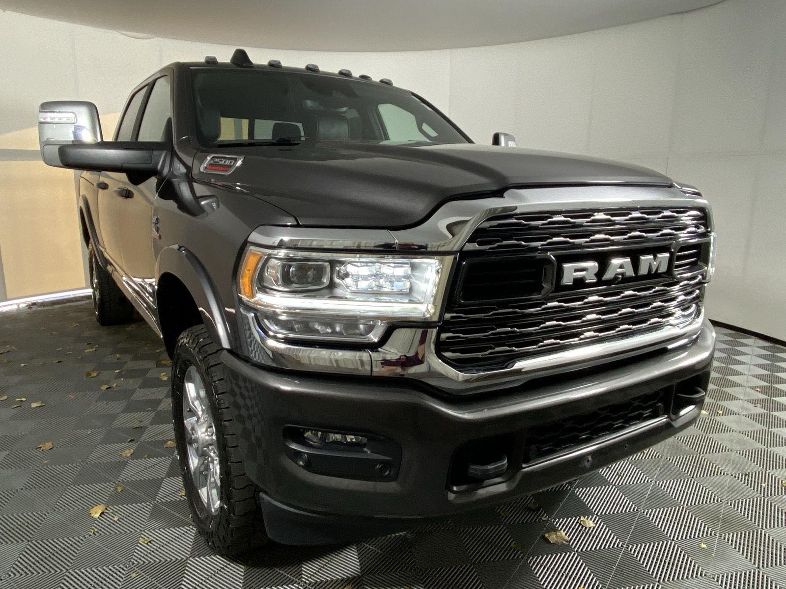 Used 2024 Granite Crystal Metallic Clearcoat Ram Limited image 7