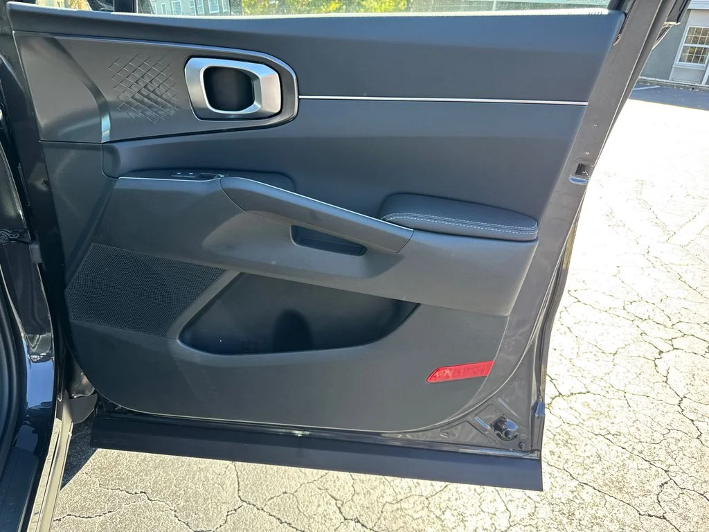 2026 Kia Sorento EX - Photo 14