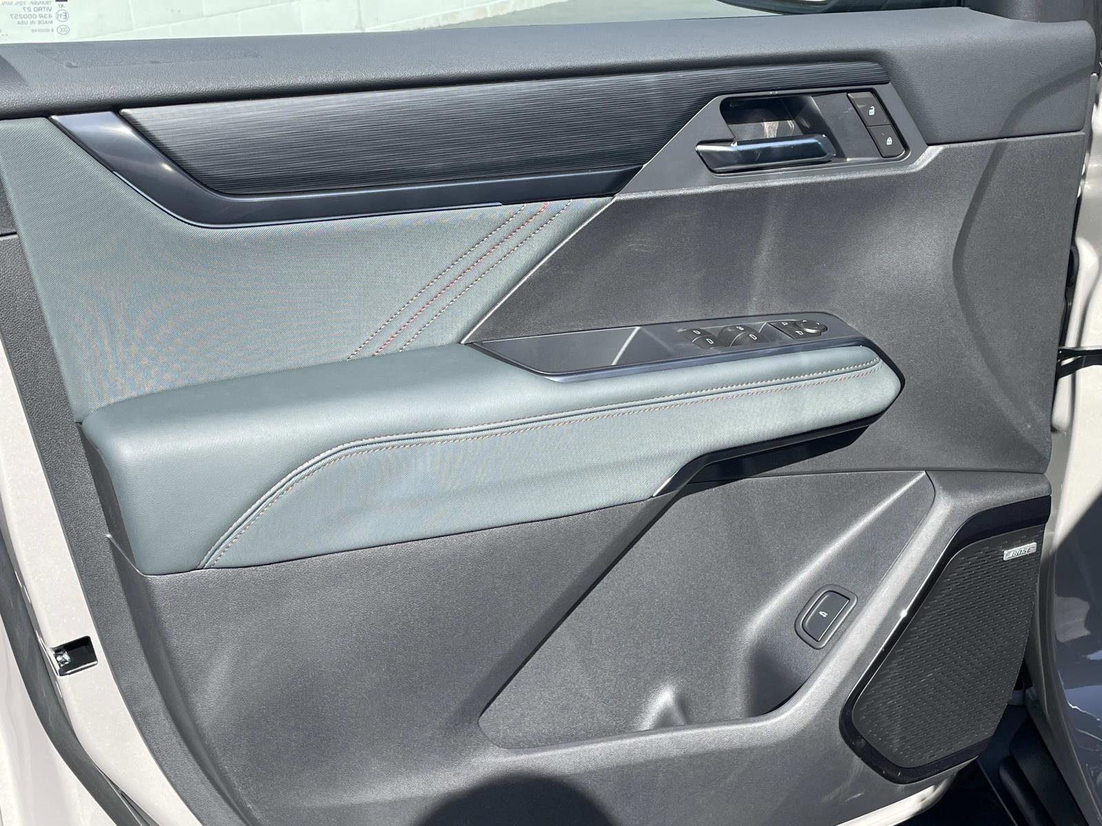 2026 GMC Acadia AT4 - Photo 17