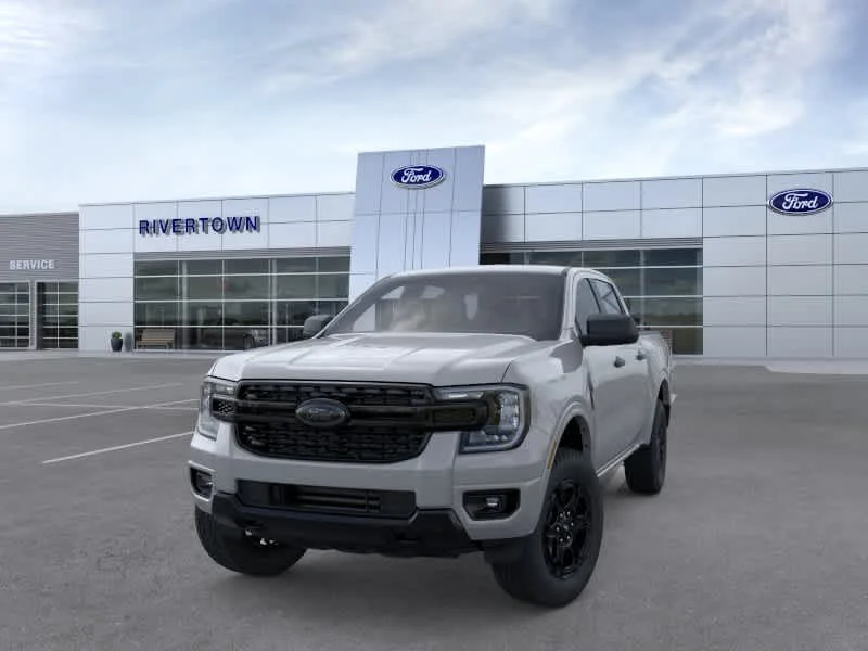 Used 2026 Avalanche Ford XLT image 2