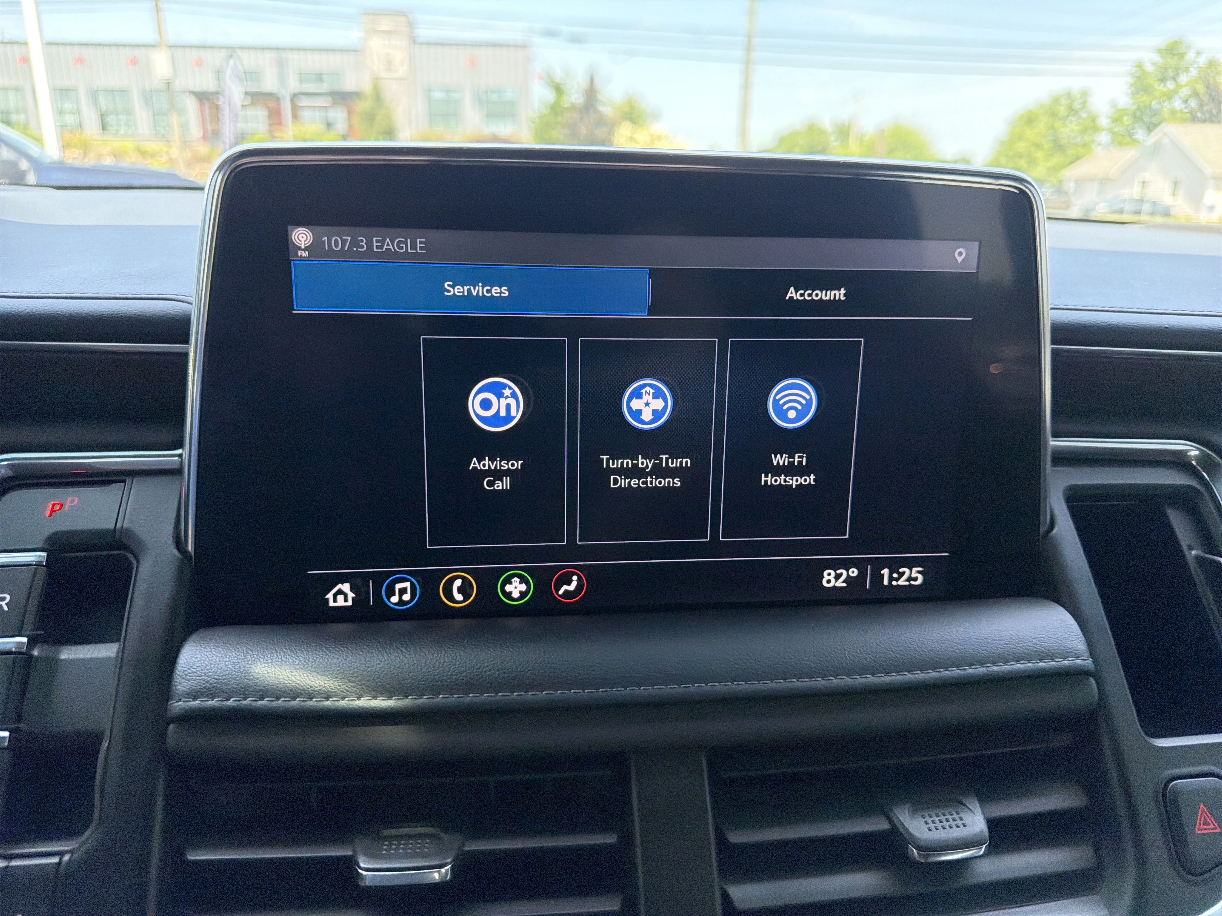 Used 2021 Black Chevrolet Z71 image 26