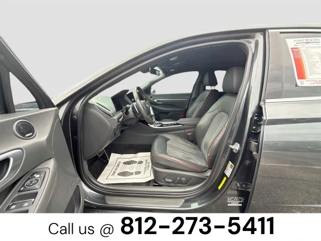 Used 2022 Gray Hyundai SEL Plus image 17