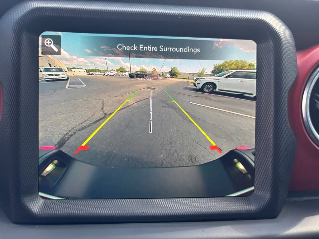 Used 2021 White Jeep Rubicon image 22