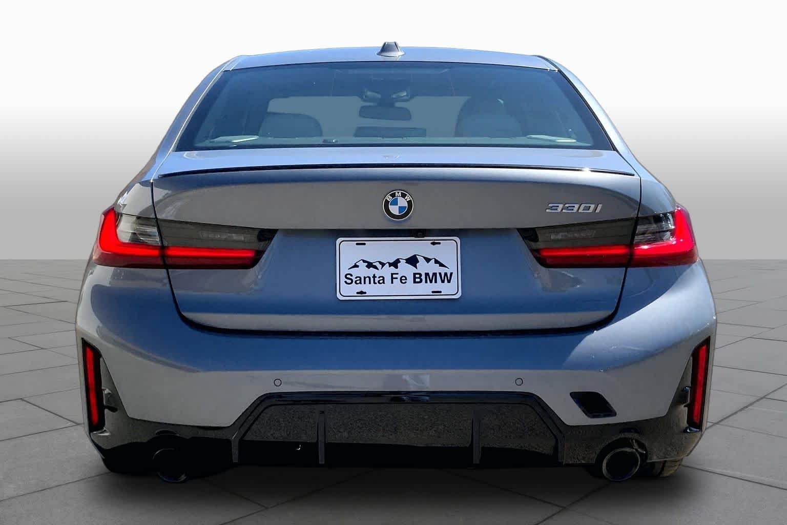 Used 2023 Skyscraper Grey Metallic BMW 330i image 4
