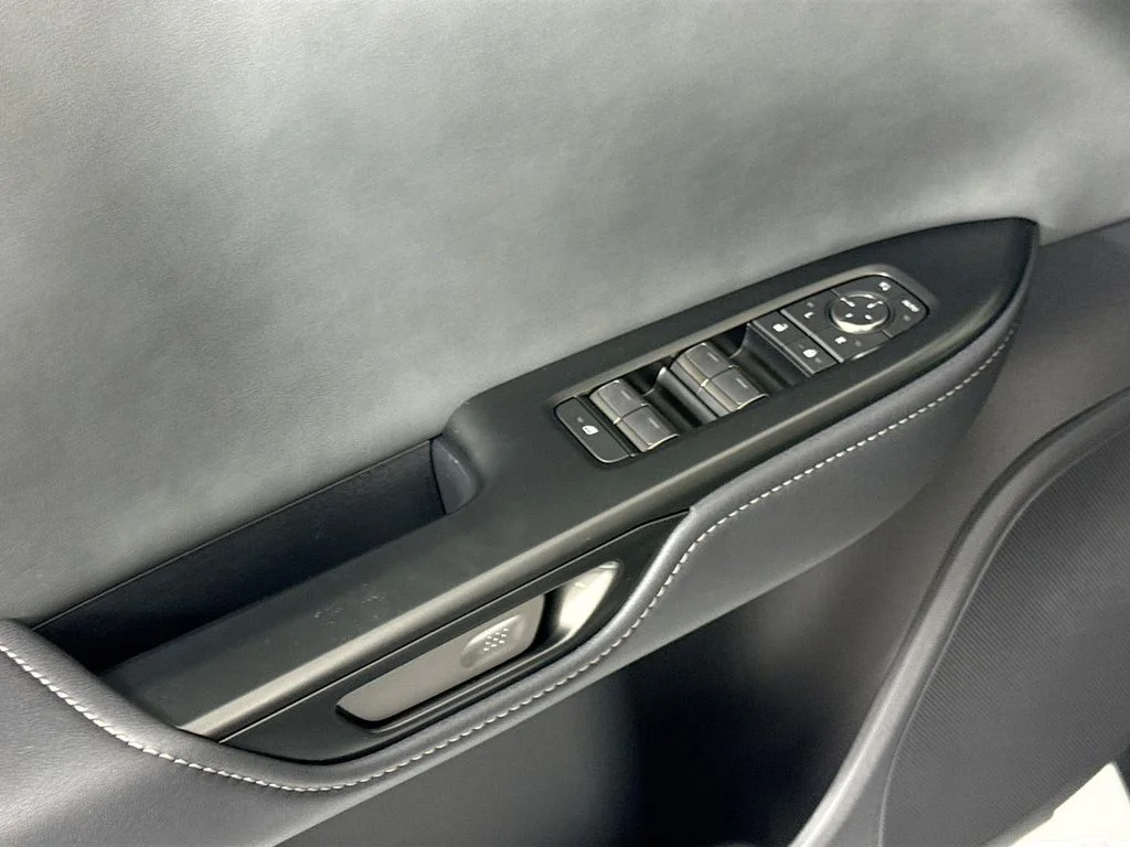 New 2026  Lexus 350e image 24