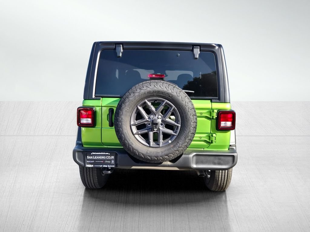 New 2026 Mojito Clear-Coat Exterior Paint Jeep Sport S image 5