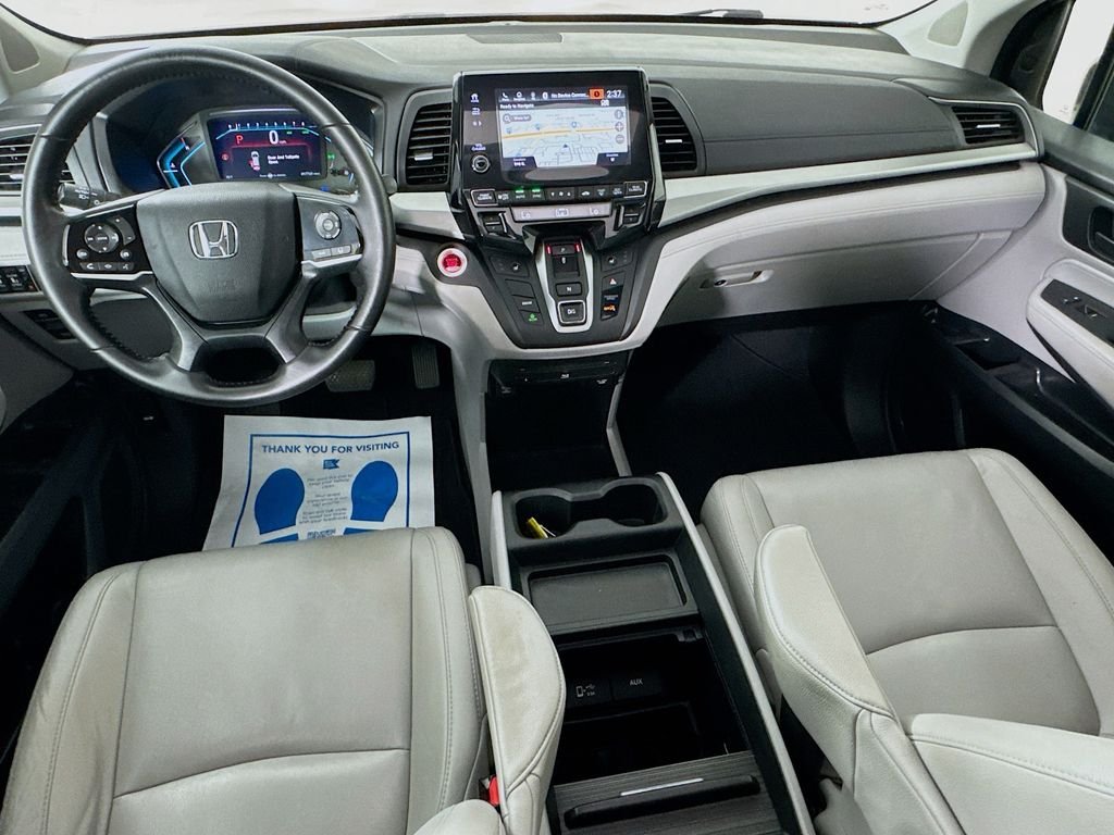 Certified Used 2018 Modern Steel Metallic Honda EX-L image 30