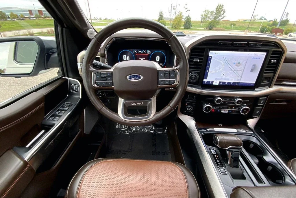 Used 2023 White Ford King Ranch image 5