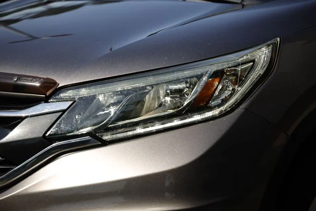 Used 2015 Kona Coffee Metallic Honda Touring image 11