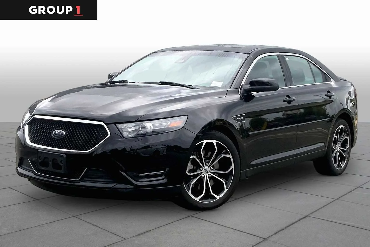 Pre-Owned 2019 Ford Taurus SHO