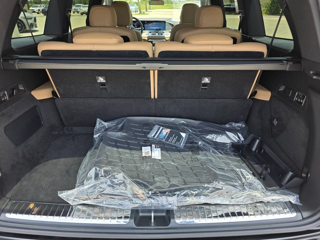 New 2026 Obsidian Black Metallic Mercedes-Benz GLS 580 image 58