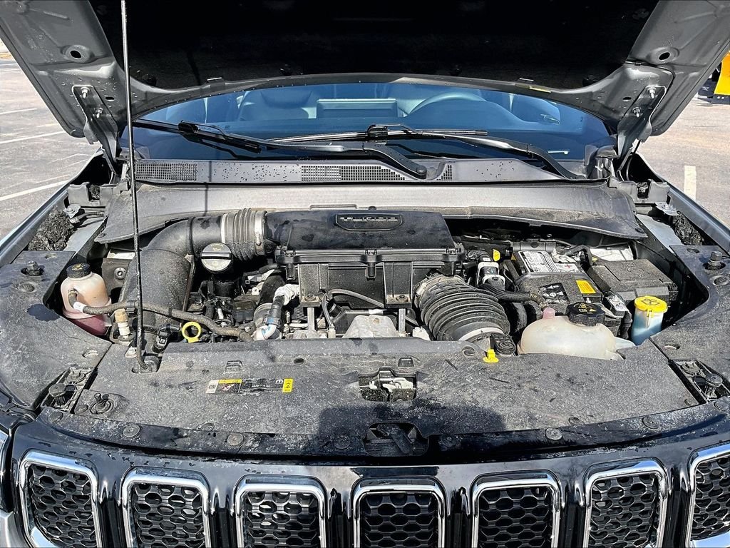 Used 2024 Gray Jeep Limited image 29