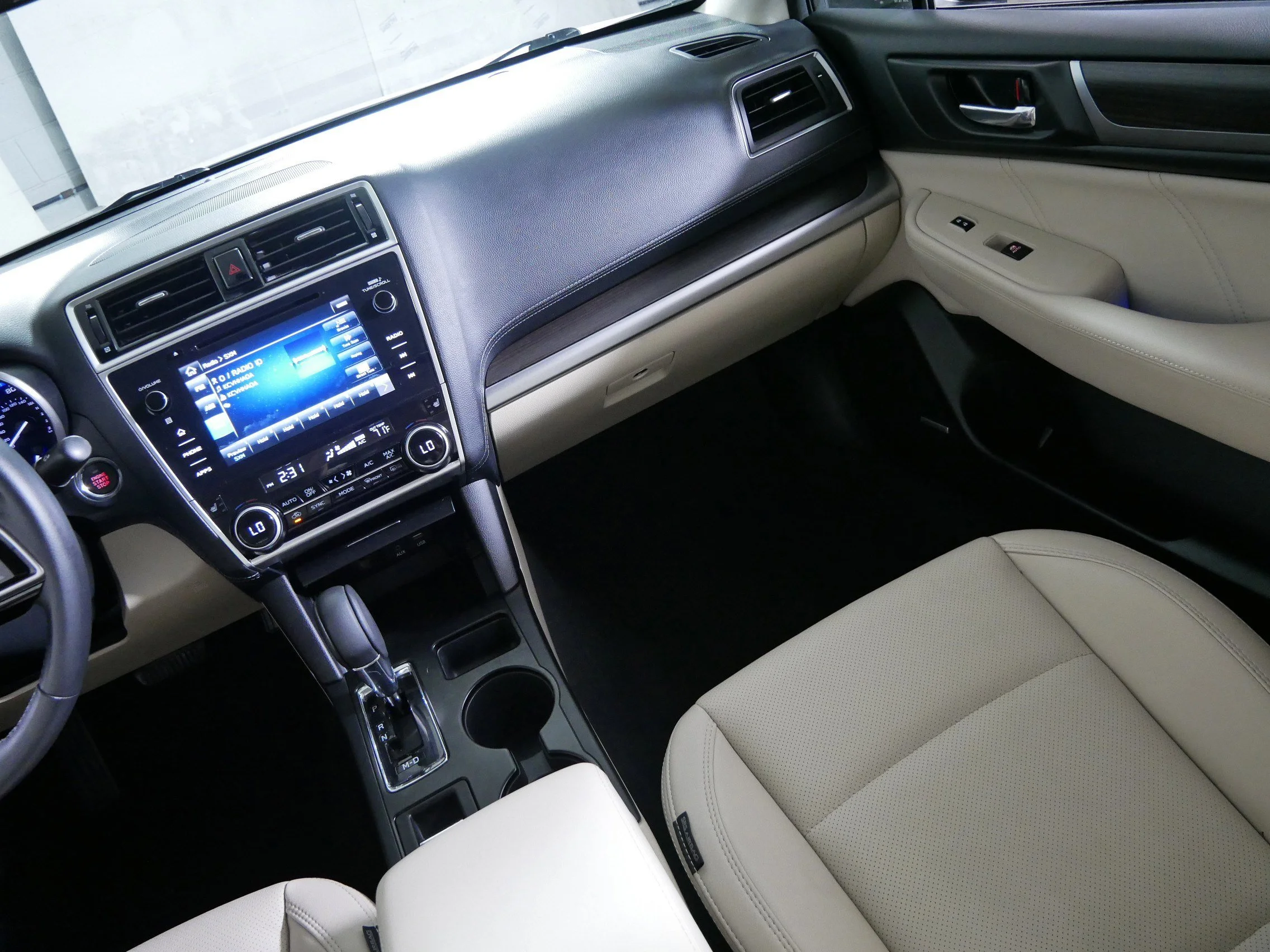 Used 2018 Tungsten Metallic Subaru Limited image 11
