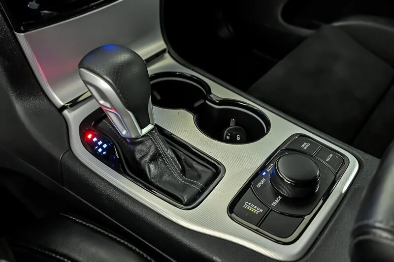 Used 2019  Jeep Trackhawk image 27