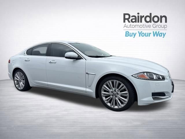 2012 Jaguar XF Portfolio's photo