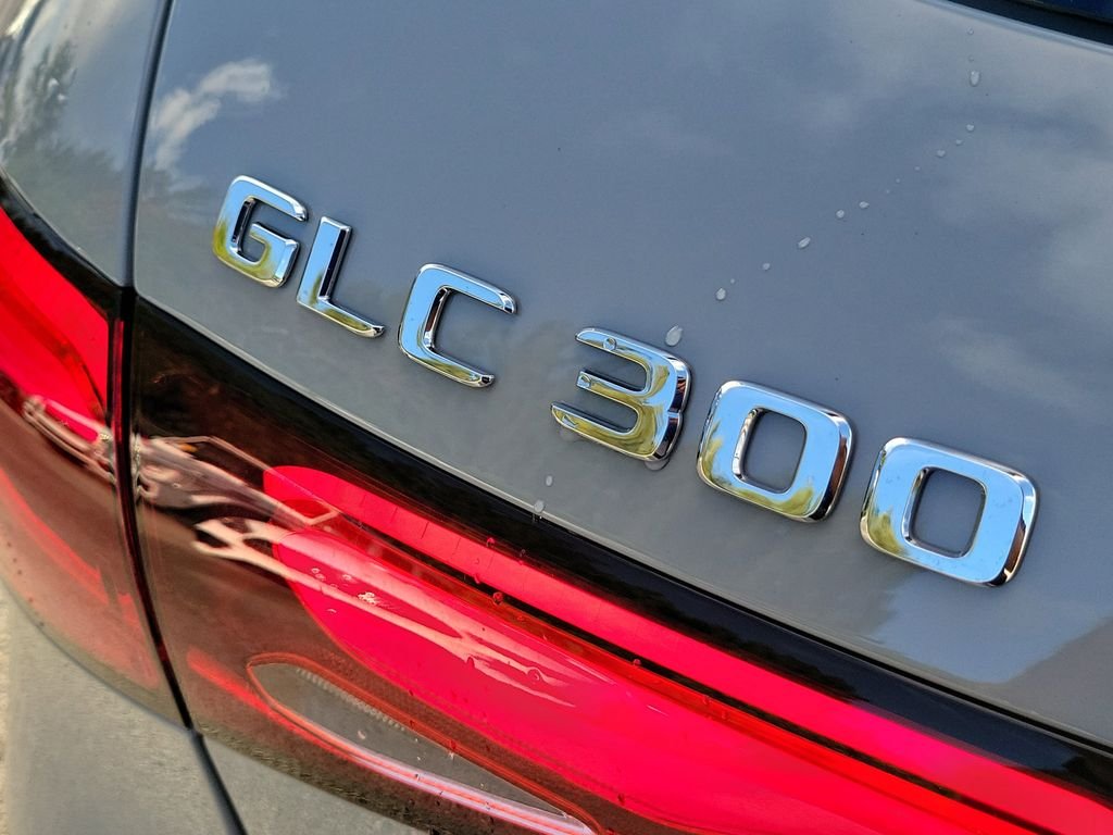 New 2026 Gray Mercedes-Benz GLC 300 image 8