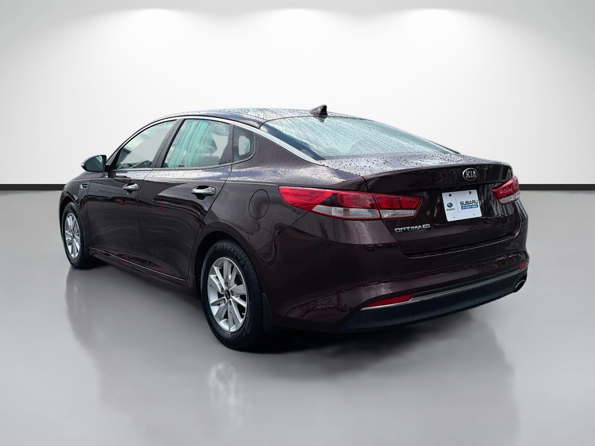 Used 2018 Sangria Kia LX image 5