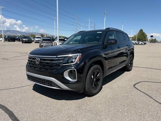 New 2026 Deep Black Volkswagen 2.0T Peak Edition image 13