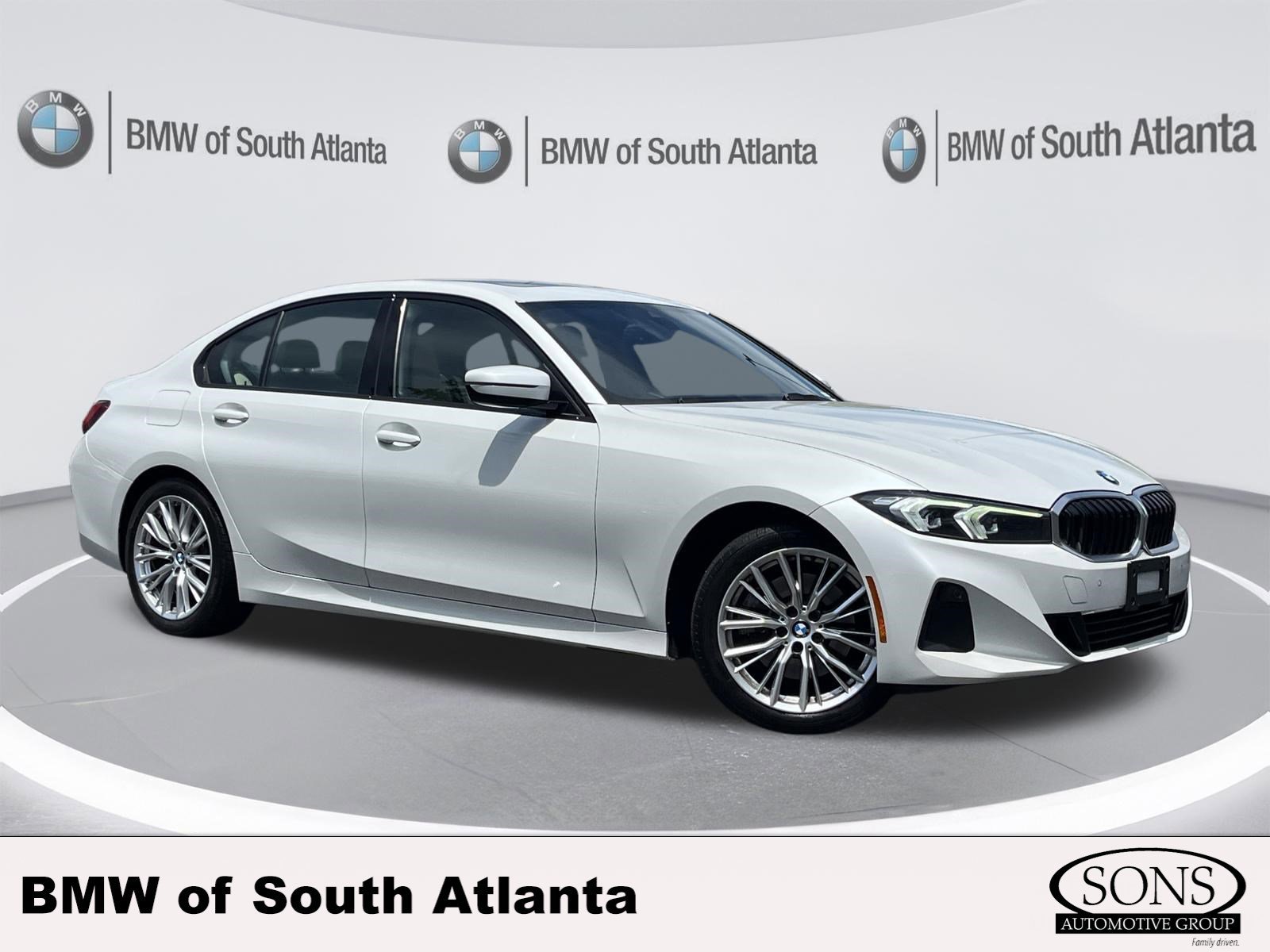 2023 BMW 3 Series 330i Sedan's photo