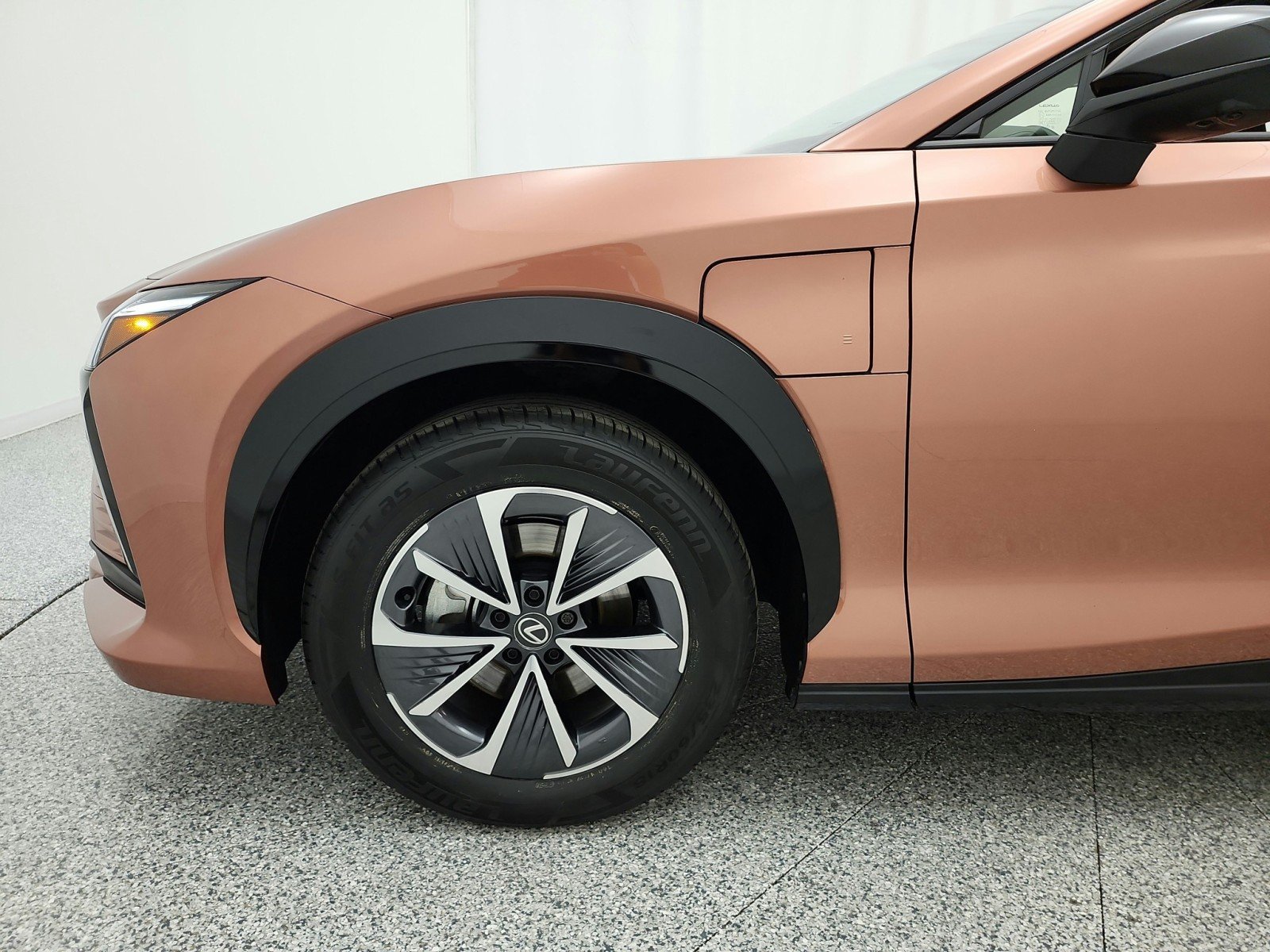 Used 2024 Copper Crest Lexus RZ 300e Premium image 18