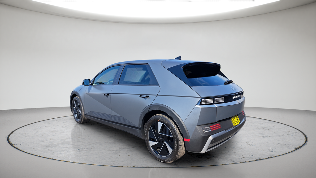 New 2026 Gray Hyundai SEL image 5