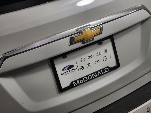 Used 2017 Beige Chevrolet Premier image 9