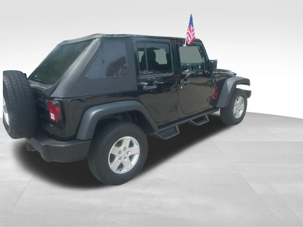 Used 2014 Black Jeep Unlimited Rubicon image 23