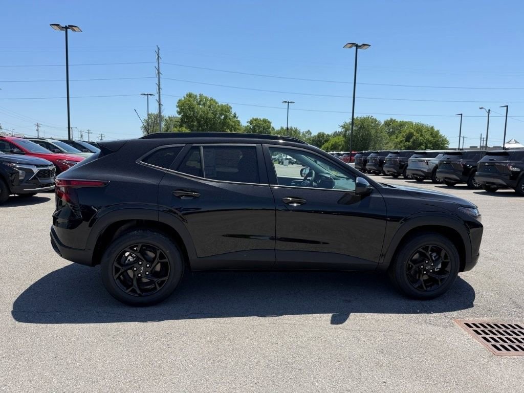 2026 Chevrolet Trax LT - Photo 6