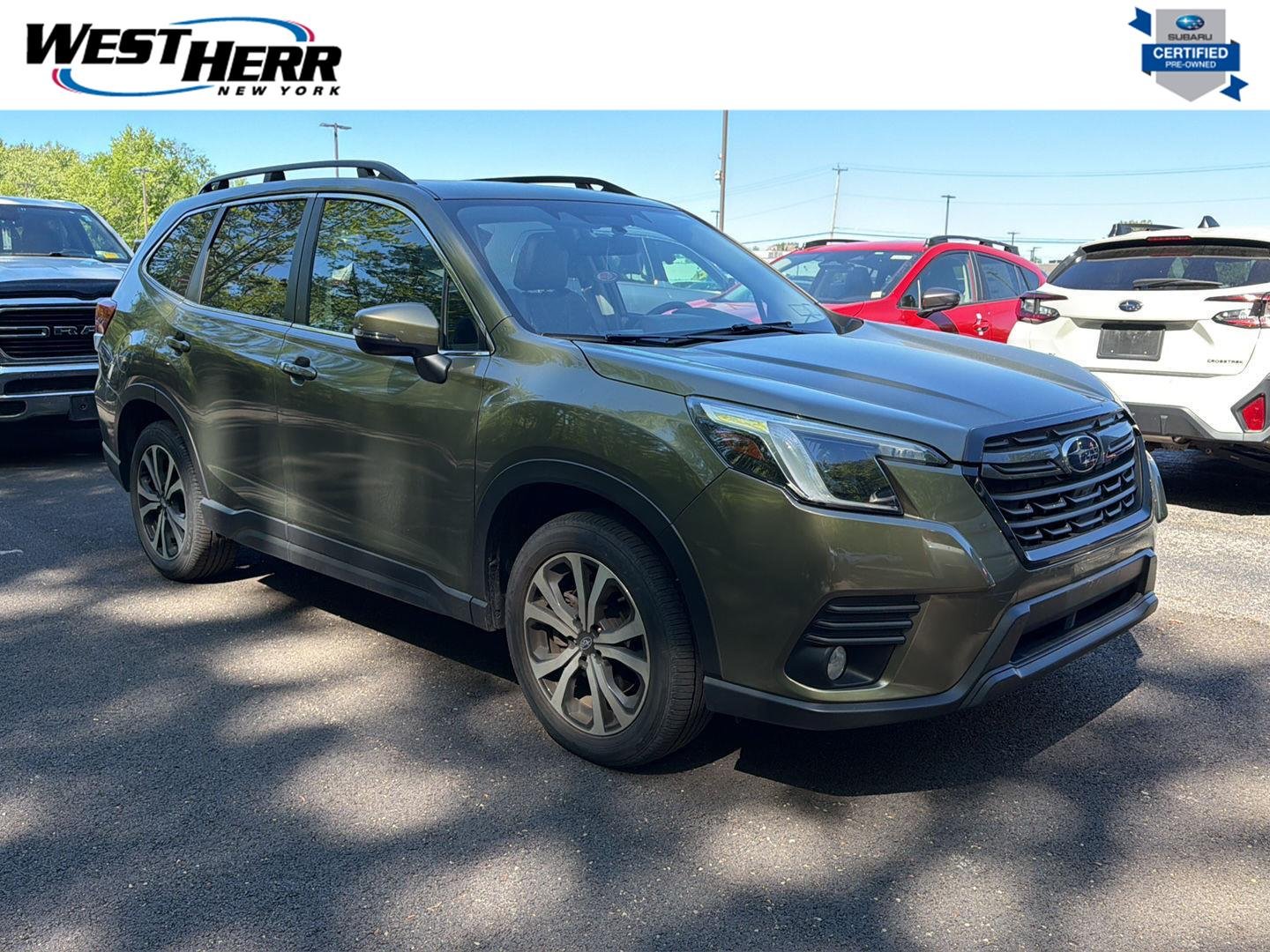 2023 Subaru Forester Limited's photo
