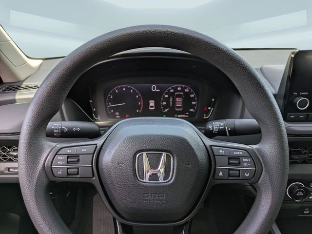 Used 2025 White Honda LX image 28