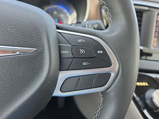 2023 Chrysler Voyager LX - Photo 21