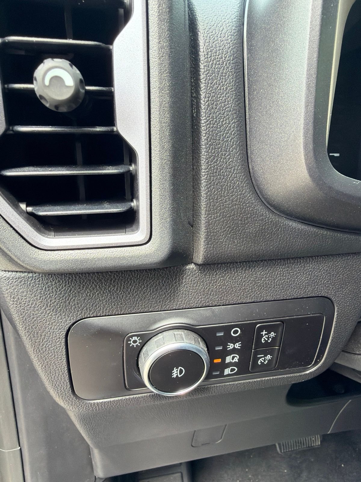 New 2026 Carbonized Gray Metallic Ford Big Bend® image 17