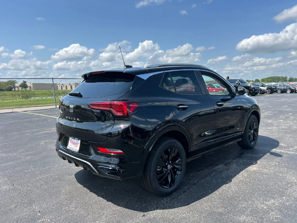 2026 Buick Encore GX Sport Touring - Photo 8
