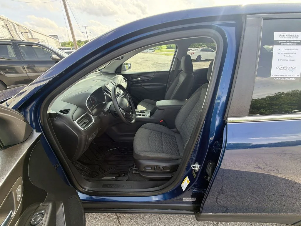 Used 2023 Blue Chevrolet LT image 11