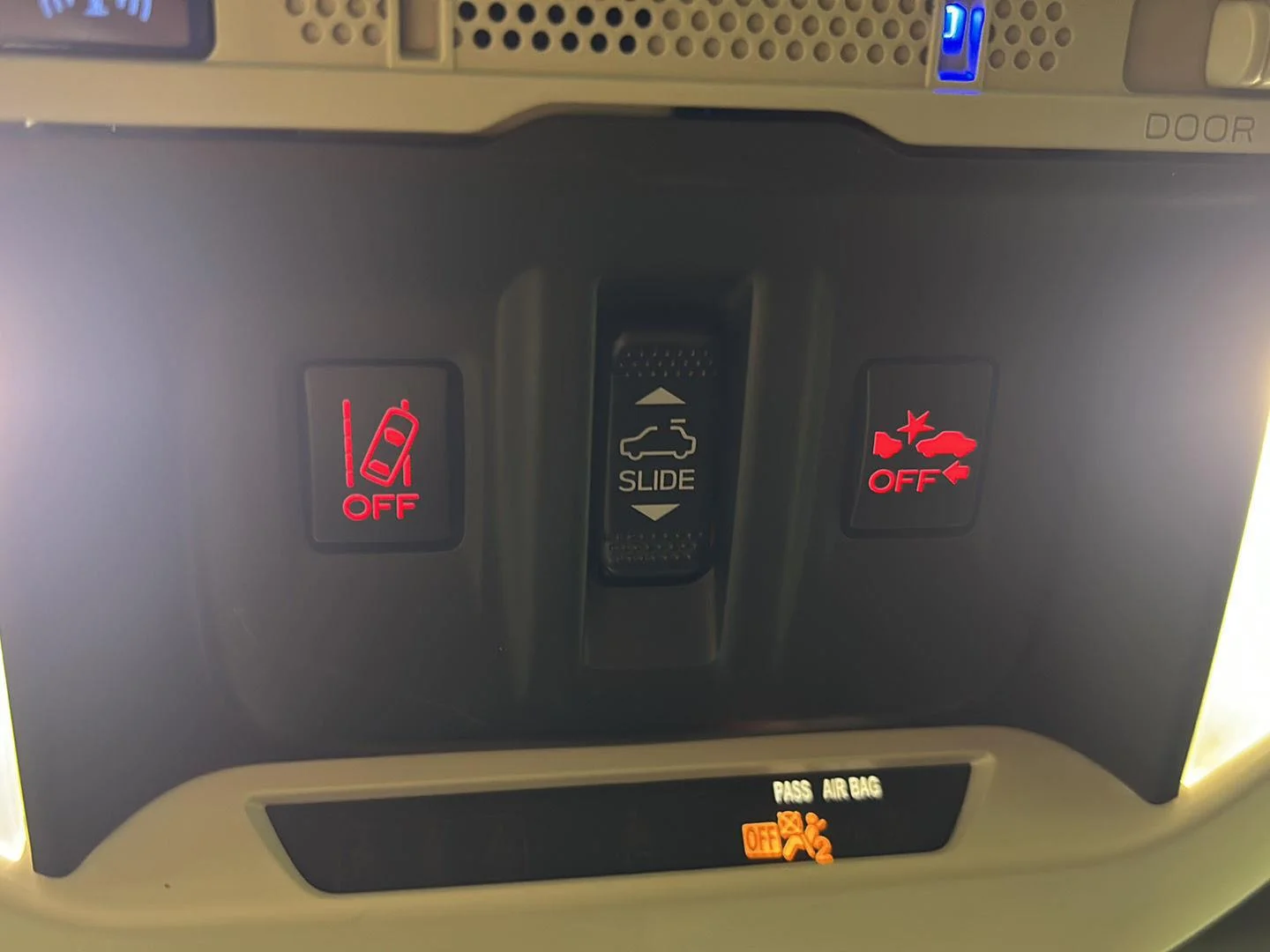 Used 2023 Crystal Black Silica Subaru Touring image 31