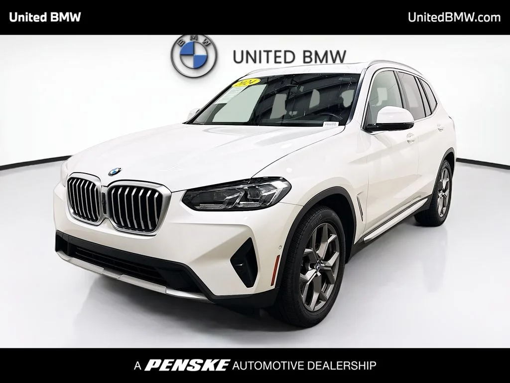 Used 2024 Alpine White BMW sDrive30i image 1