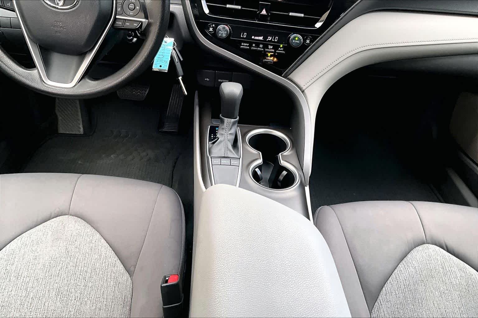 Used 2022 Celestial Silver Metallic Toyota LE image 17