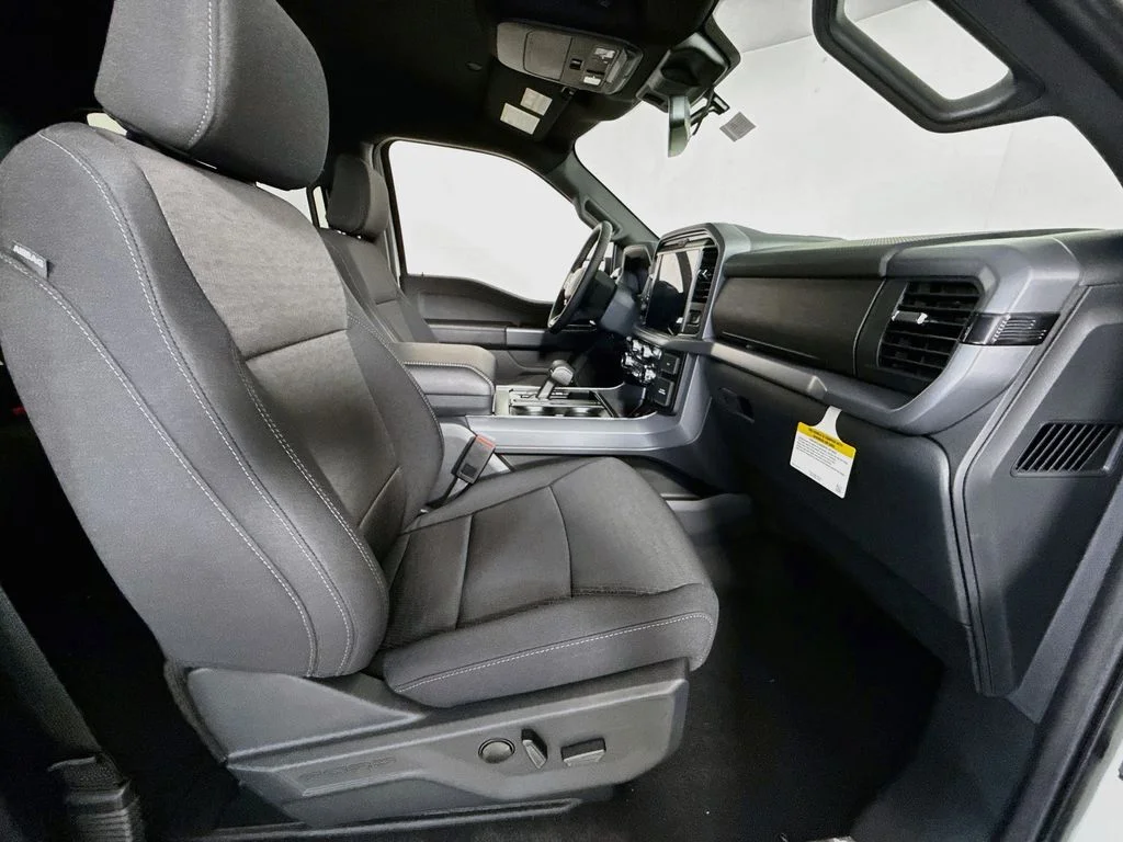 New 2026 Avalanche Ford XLT image 28